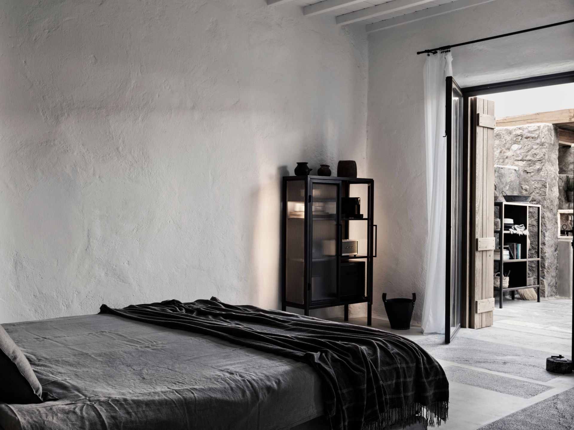 Nomad-Mykonos-Nomad-Suite-Nomad-Suite-Private-Pool- Yard (24)