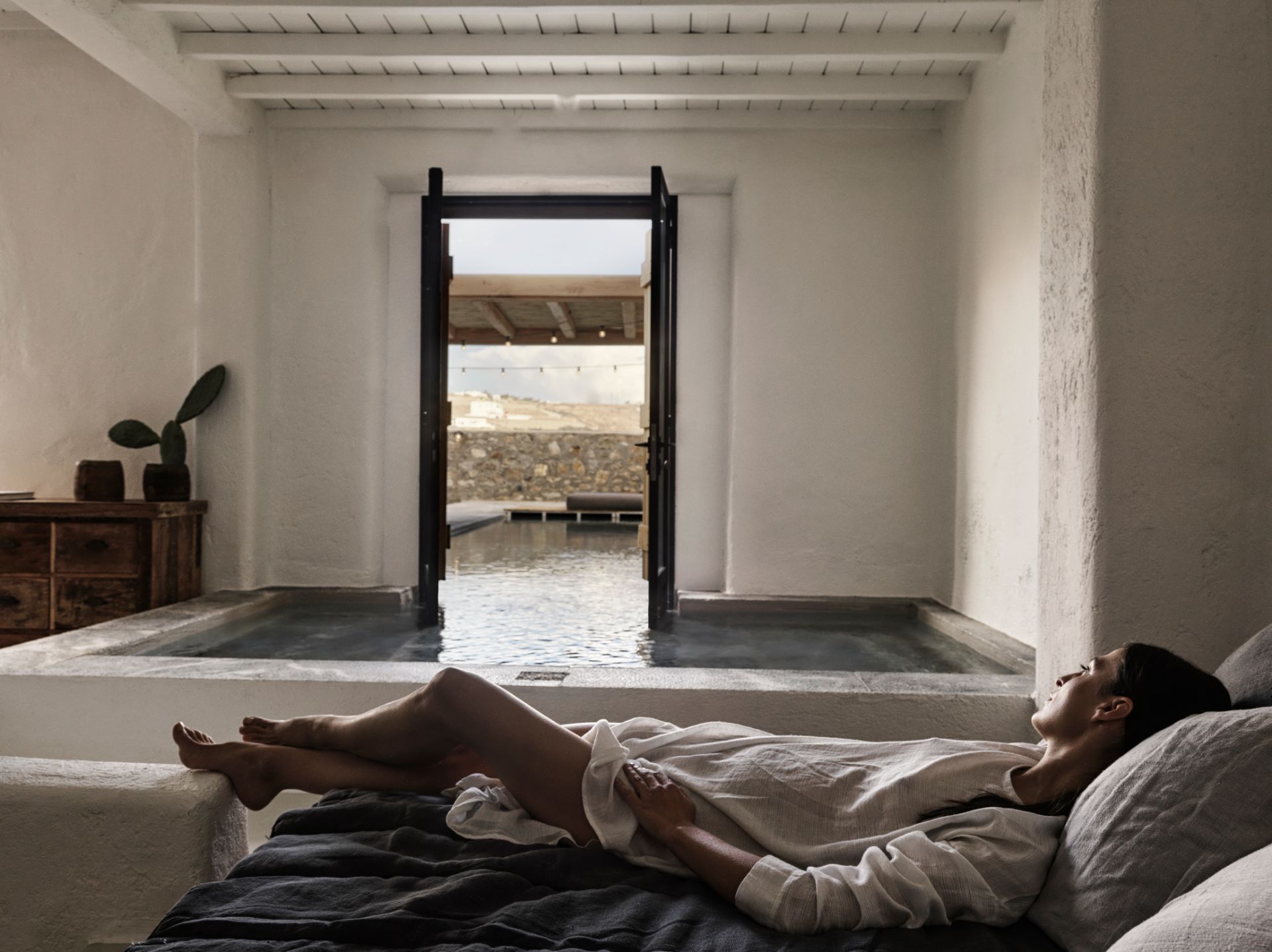 Nomad-Mykonos-Nomad-Suite-Nomad-Suite-Private-Pool- Yard (27)