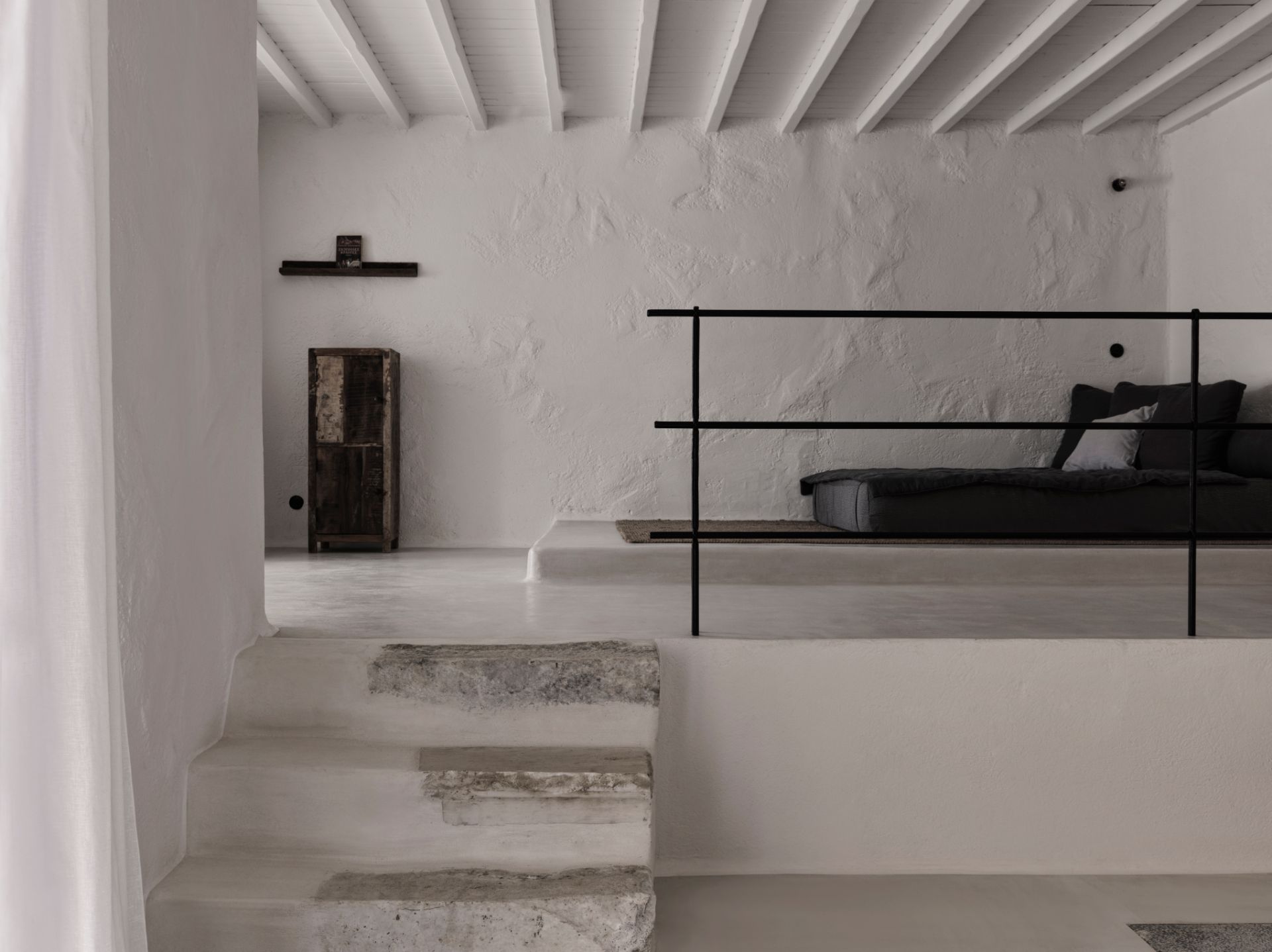 Nomad-Mykonos-Nomad-Suite-Nomad-Suite-Private-Pool- Yard (32)