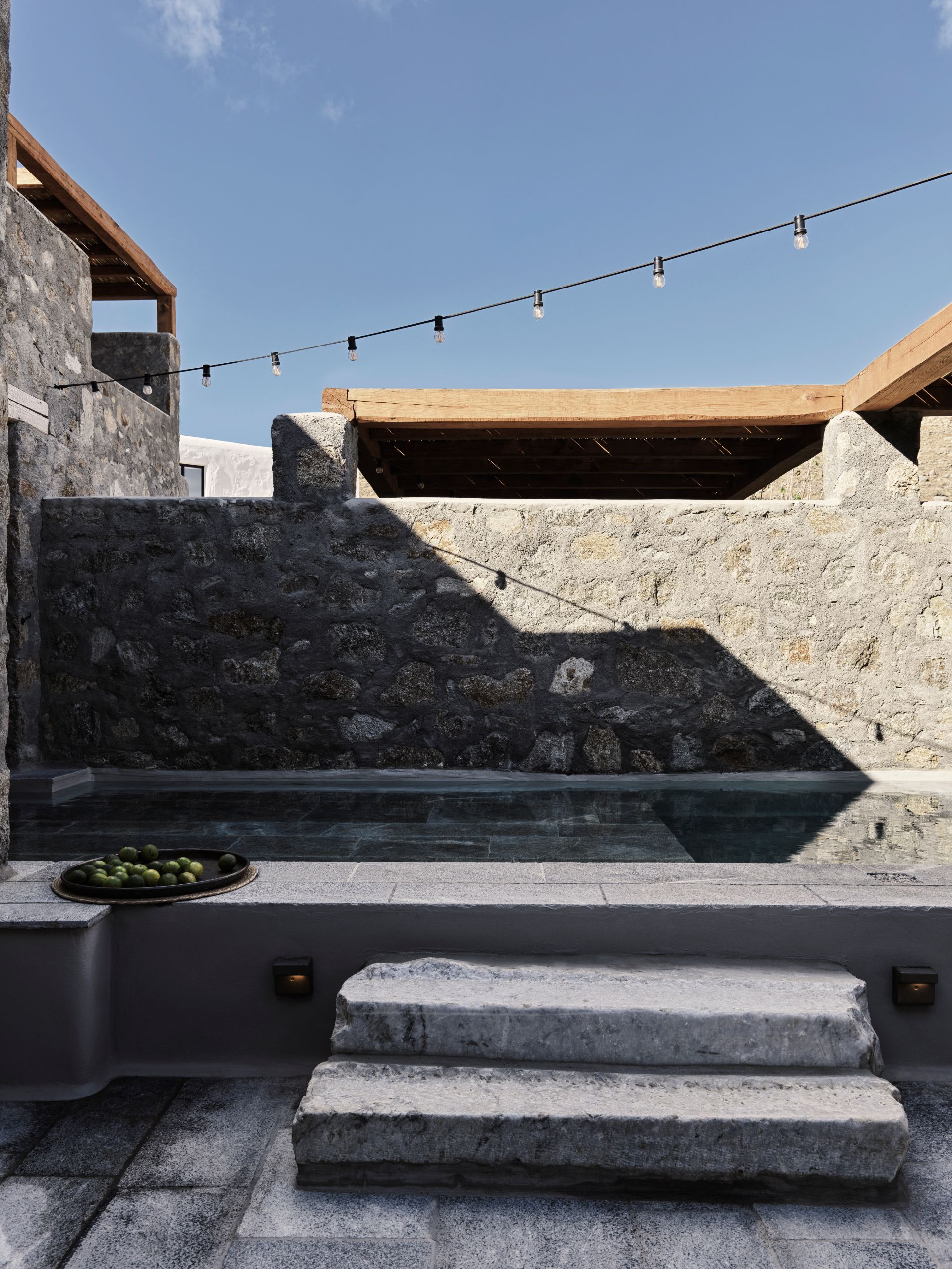 Nomad-Mykonos-Nomad-Suite-Sea-View-with-Private-Pool (19)
