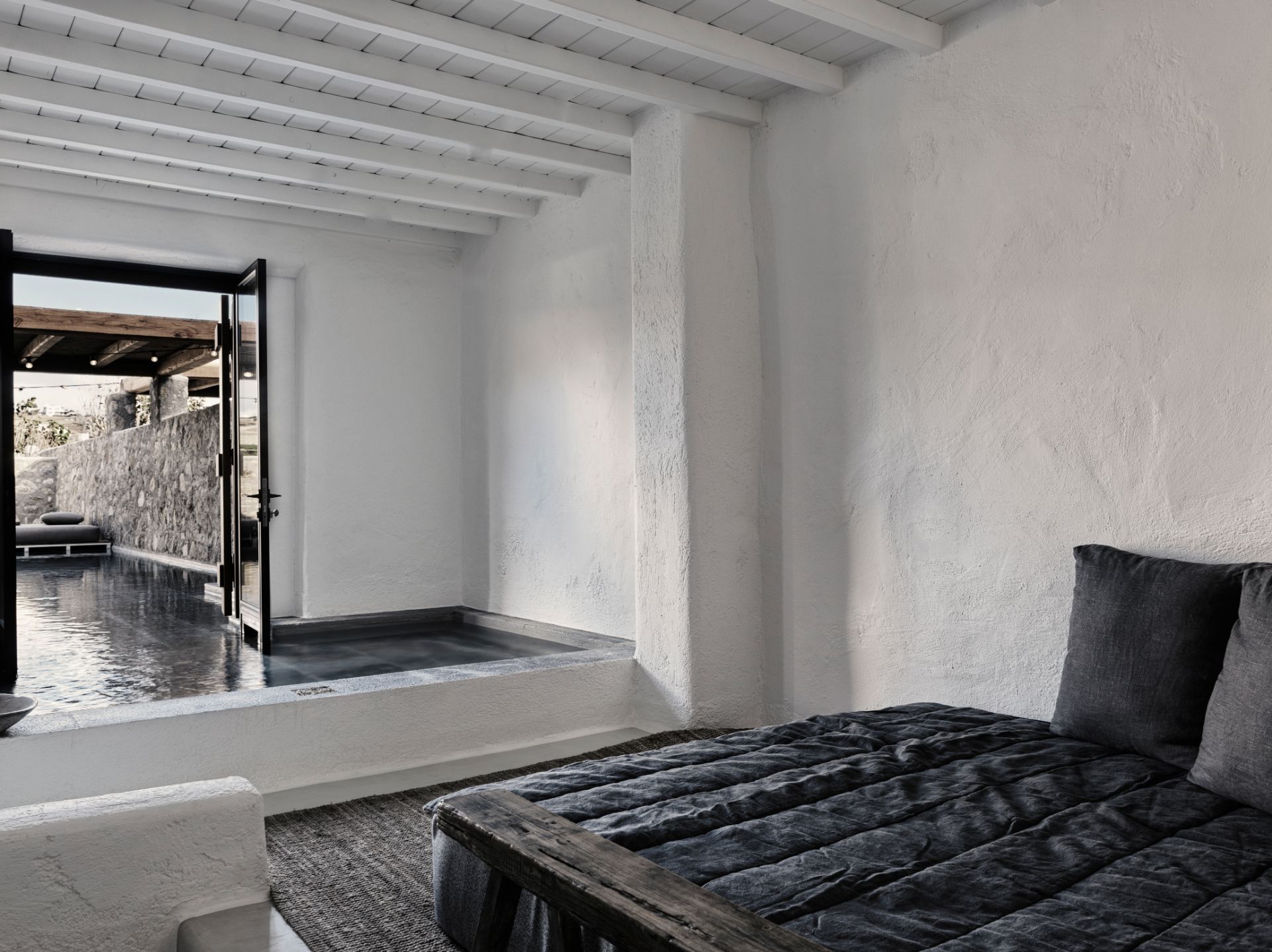Nomad-Mykonos-Nomad-Suite-Sea-View-with-Private-Pool (25)