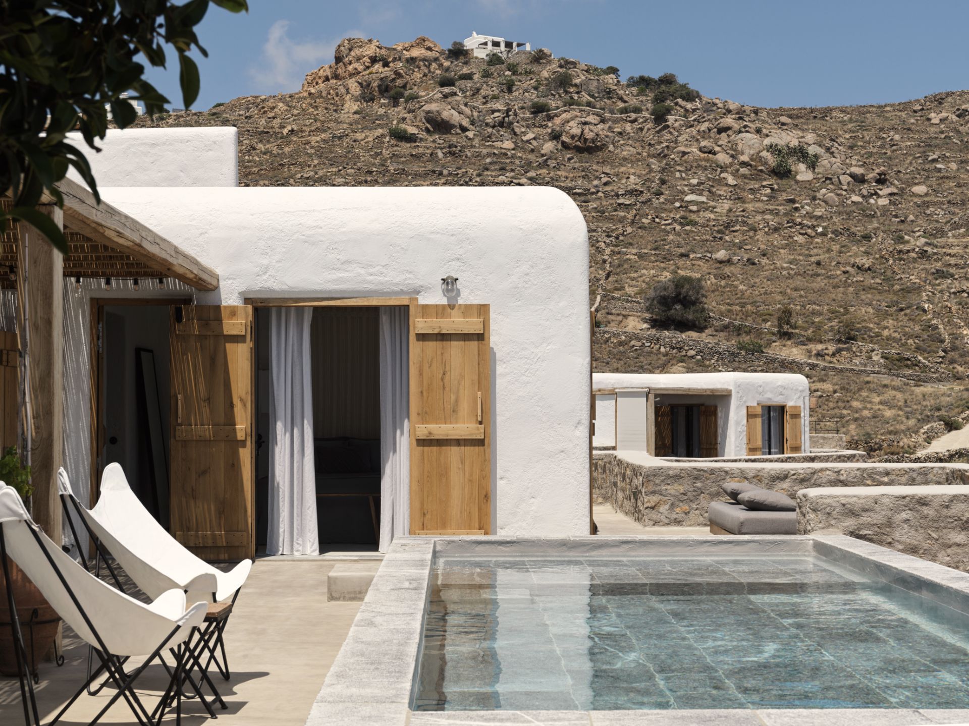 Nomad Mykonos Luxury Hotel Suites – Kukulu Two Bedrooms Suite Sea View with Pool (3)