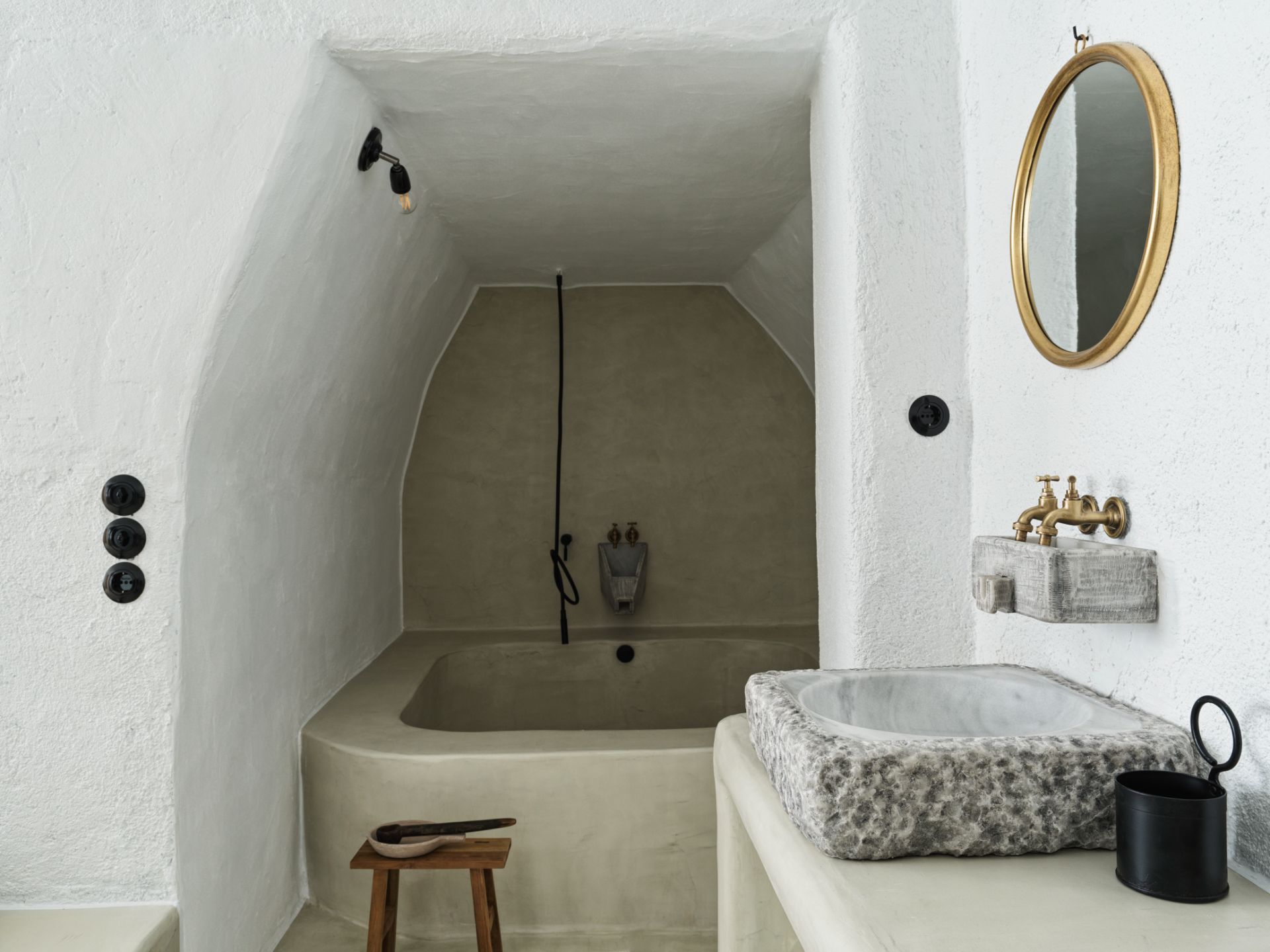 Nomad Mykonos Luxury Hotel Suites – Hideout Suite with Private Pool & Yard (1)